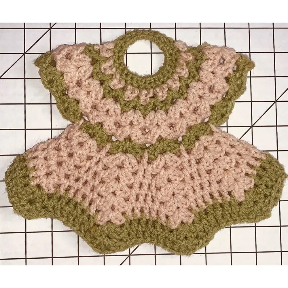 Vtg Crochet Dress Many Uses Potholder Trivet Wine Dish Bottle 8.5